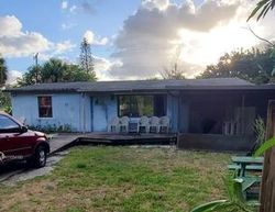 Pre-foreclosure in  SILVERTHORNE DR West Palm Beach, FL 33403