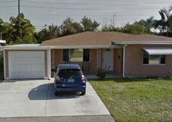Pre-foreclosure in  NE 1ST TER Fort Lauderdale, FL 33334