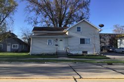 Pre-foreclosure Listing in SMITH ST NEENAH, WI 54956