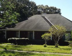 Pre-foreclosure in  LONGRIDGE DR E Mobile, AL 36693