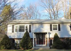 Pre-foreclosure in  COLONY DR Monroe, NY 10950