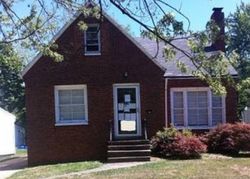Pre-foreclosure in  STAUNTON RD Cleveland, OH 44118