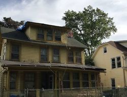  Pine Grove Ter, Newark NJ