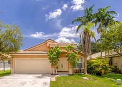 Pre-foreclosure in  SW 203RD AVE Hollywood, FL 33029