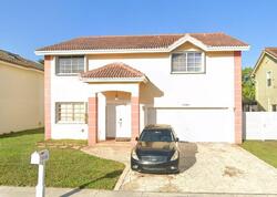 Pre-foreclosure in  NW 122ND AVE Fort Lauderdale, FL 33323