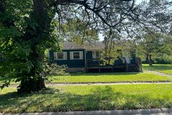 Pre-foreclosure Listing in GREEN ST STEGER, IL 60475