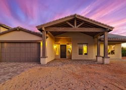 Pre-foreclosure in  W IRVINE RD Phoenix, AZ 85086