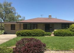 Pre-foreclosure in  SUNSET DR Bloomfield, IN 47424