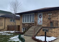 Pre-foreclosure Listing in EBERLY AVE BROOKFIELD, IL 60513