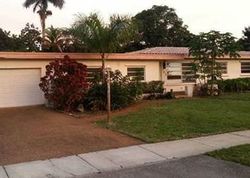 Pre-foreclosure in  SW 62ND AVE Fort Lauderdale, FL 33317