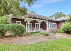 Pre-foreclosure in  N IRVING AVE Kaplan, LA 70548