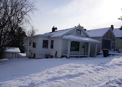 Pre-foreclosure in  E 11TH ST Duluth, MN 55805