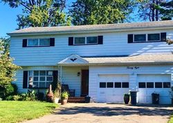  Haussler Ter, Clifton NJ