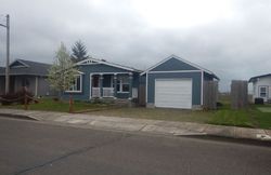 Pre-foreclosure in  SPICER WAYSIDE SE Albany, OR 97322