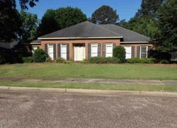 Pre-foreclosure in  HALCYON FOREST TRL Montgomery, AL 36117