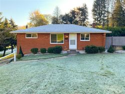 Pre-foreclosure Listing in S PARK RD BETHEL PARK, PA 15102