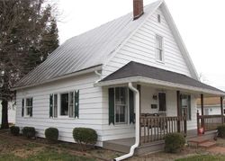Pre-foreclosure Listing in W 1ST ST ARCANUM, OH 45304