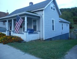 Pre-foreclosure in  ADAMS ST Nelsonville, OH 45764