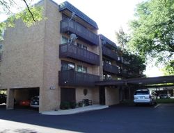 Pre-foreclosure Listing in TANGLEWOOD DR # 3A GLENVIEW, IL 60025