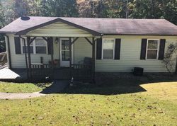 Pre-foreclosure Listing in ORCHARD WOOD DR BECKLEY, WV 25801
