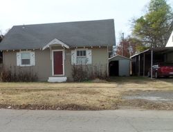 Pre-foreclosure in  N CHICKASAW ST Pauls Valley, OK 73075