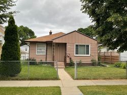 Pre-foreclosure in  N 48TH ST Milwaukee, WI 53216