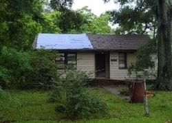 Pre-foreclosure in  WINCHESTER AVE Baton Rouge, LA 70805