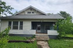 Pre-foreclosure Listing in W 6TH ST CHAPMAN, KS 67431