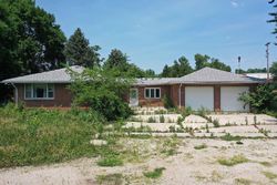 Pre-foreclosure in  S HOOD ST Clare, IA 50524