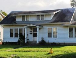 Pre-foreclosure Listing in S MAIN ST KENDALLVILLE, IN 46755