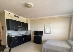 Pre-foreclosure in  N OCEAN DR  Hollywood, FL 33019