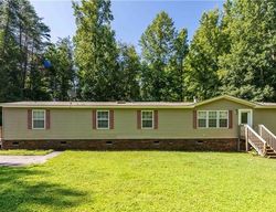 Pre-foreclosure Listing in RIVERFORK RD CLOVER, SC 29710