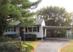 Pre-foreclosure in  TAYLOR AVE Blackwood, NJ 08012