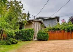 Pre-foreclosure in  167TH AVE SE Bellevue, WA 98008