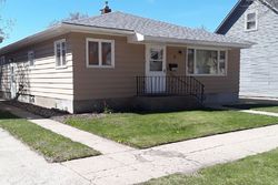 Pre-foreclosure Listing in 6TH ST NE WATERTOWN, SD 57201