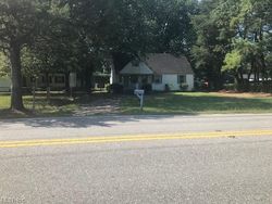  Old Oyster Point Rd, Newport News VA