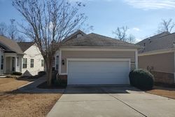 Pre-foreclosure in  HAWKS VIEW DR Fort Mill, SC 29707