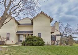 Pre-foreclosure in  CHANDLER RD Gurnee, IL 60031