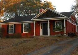 Pre-foreclosure in  WELLBORNE DR W Mobile, AL 36695