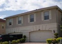  Meadow Oaks Dr, Pompano Beach FL