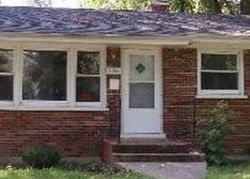 Pre-foreclosure in  HICKORY ST Chicago Heights, IL 60411