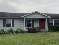 Pre-foreclosure in  ARCHES DR Newburgh, IN 47630