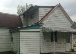 Pre-foreclosure Listing in S EAST ST NEW ATHENS, IL 62264