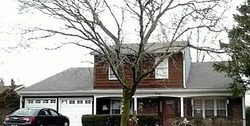 Pre-foreclosure in  ARBOR MEADOW DR Sicklerville, NJ 08081