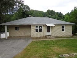 Pre-foreclosure Listing in HILL RD CASEYVILLE, IL 62232