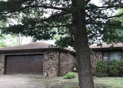  Whirlaway Dr, Northbrook IL
