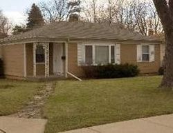 Pre-foreclosure Listing in S BENTON ST PALATINE, IL 60067