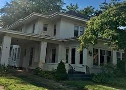 Pre-foreclosure in  HARVARD AVE NW Canton, OH 44703