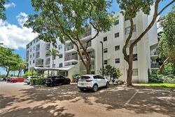 Pre-foreclosure in  NE 64TH ST APT B416 Miami, FL 33138