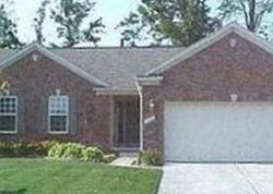 Pre-foreclosure in  BAYSIDE DR Macomb, MI 48042
